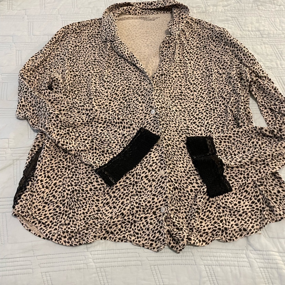 Victoria Secret Leopard Print Button-Up sleep shirt with Black Lace Trim
